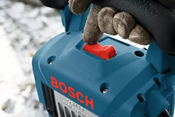Bosch GSH 16-30 Professional Demolition Hammer