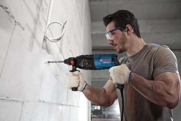 Bosch GBH 2-24 DRE Professional Rotary Hammer 1-2KG