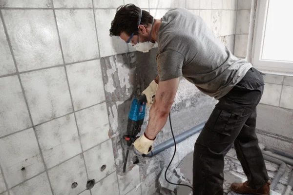 Bosch GBH 2-26 RE Professional Rotary Hammer 1-2KG