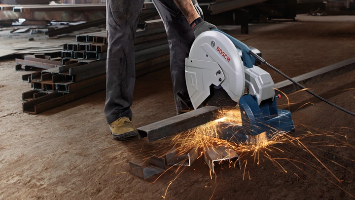 Bosch GCO 14-24 J Professional Bench Top Cut-off Saw [2,400W | 355mm | High-Precision Cutting] - Image 3