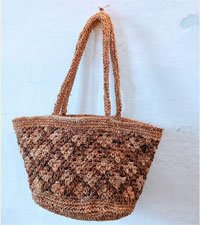 Fibre Dhaded handmade banana bag, Handwoven banana fibre bag, Eco-friendly banana bag, Sustainable fibre bag, Artisanal banana bag, Handcrafted Dhaded bag, Traditional banana bag, Fair trade banana bag, Indian fibre bag, Unique banana bag,