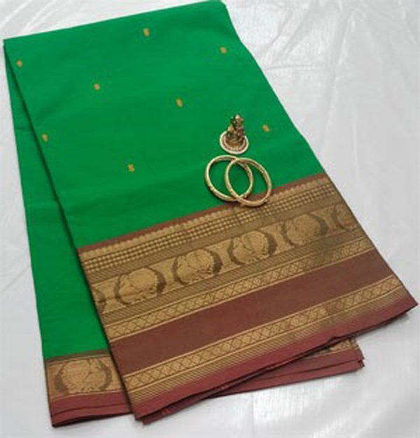 Kanchi Cotton hand woven putta saree