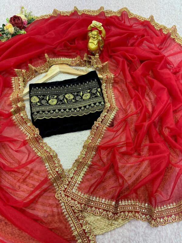 Golden Twill Net Saree, With blouse piece