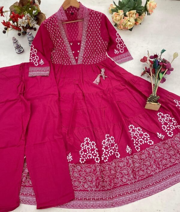 Anarkali kurta set with saganeri print