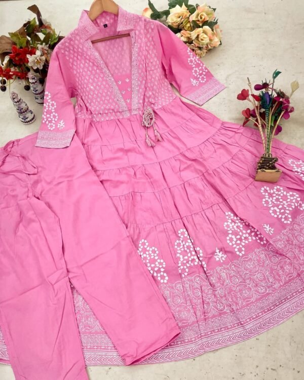 Anarkali kurta set with saganeri print