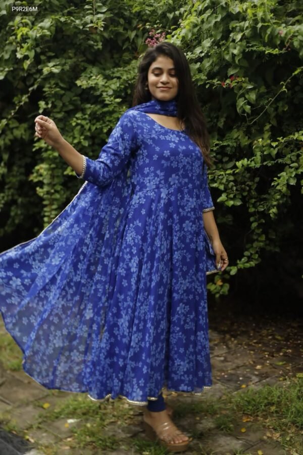 Kasmira New Floral Gown Dupatta Set in Georgette with Lace & Digital Print Elegance