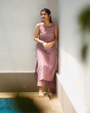 Sleeveless Kurti Pant Set in Cotton Fabric with Digital Print – Stylish and Comfortable
