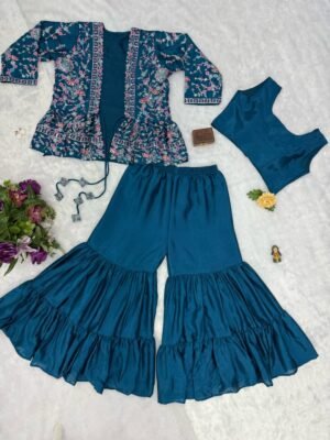 Chinon Embroidered Dress – 1 Elegant Design with Front-Side Embroidery and Fancy Latkan