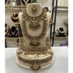 Pretty Traditional South Indian Bridal Jewellery Set JH6579