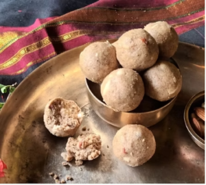 Jowar Jaggery Ladoo