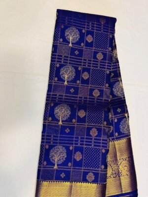royal blue Kanchipuram saree
